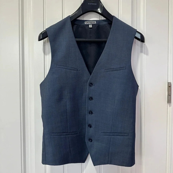 Express | Men’s fitted 3 piece suit - Picture 4 of 14